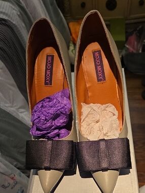 Mojo Moxy Cream Pointed Toe Heels with Black Satin Bow